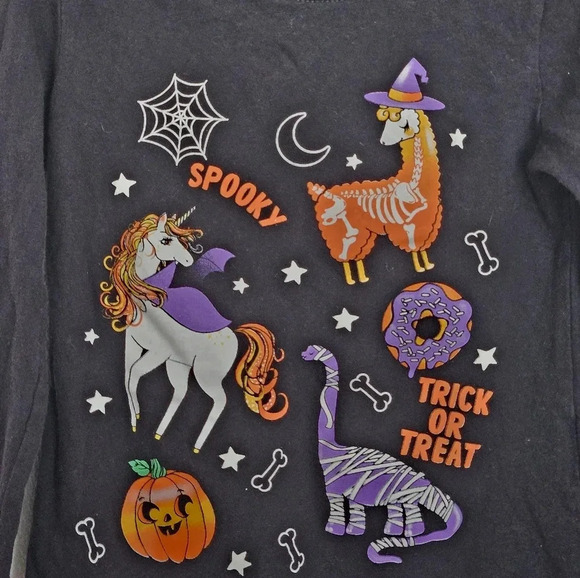 Halloween graphic tee size XS 4 black long sleeve Children's place - Picture 2 of 5